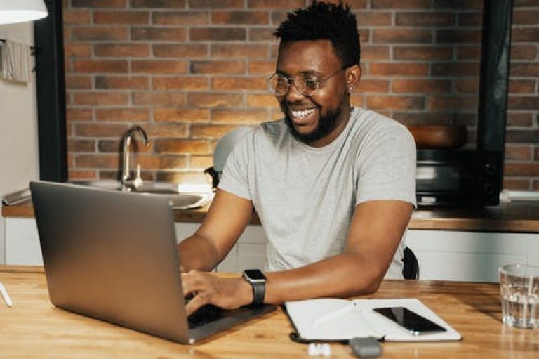 Formation en ligne : Calcul et gestion de la paie en RDC